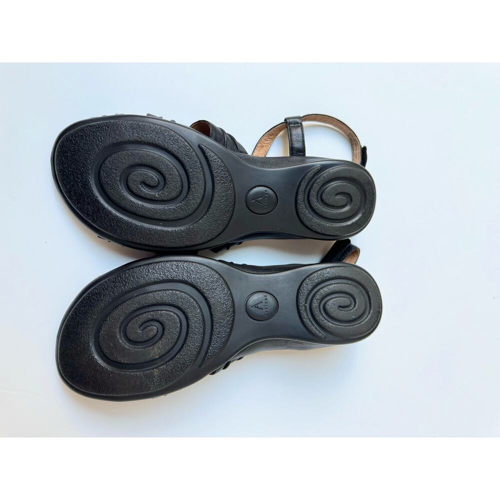 Clarks Artisan Black Strappy Leather Sandals Women's 8.5 W - Picture 6 of 10